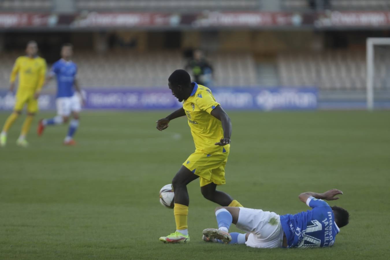 FOTOS: La victoria del Cádiz B en Chapín, en imágenes