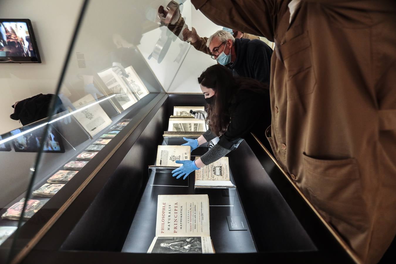 La Universidad de Sevilla cartografía el saber humano en &#039;Imago Mundi&#039;, una gran exposición sobre el libro