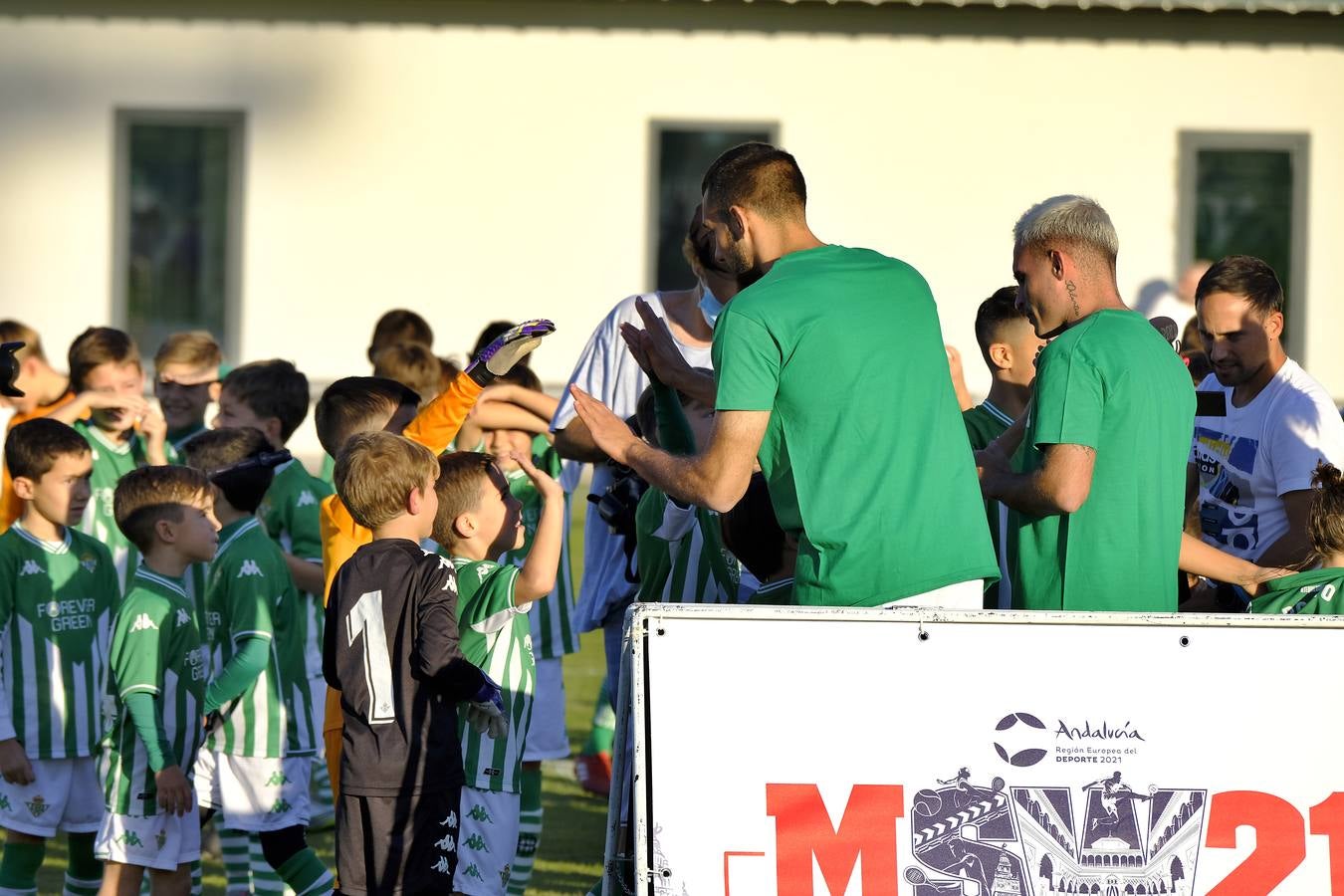 Borja Iglesias vuelve a ser benjamín