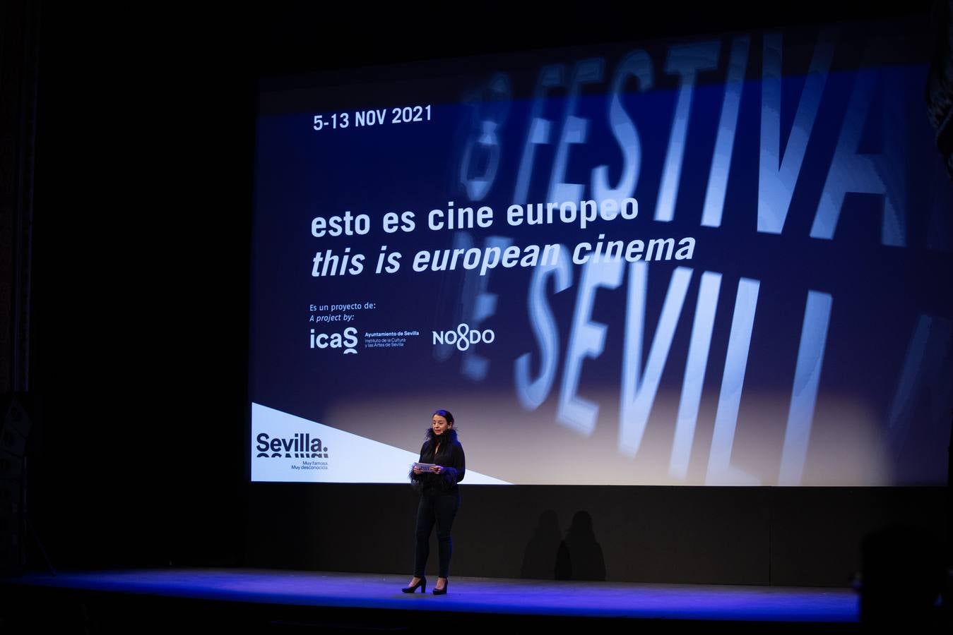 Daniel Brühl recibe el Premio Ciudad de Sevilla, en imágenes