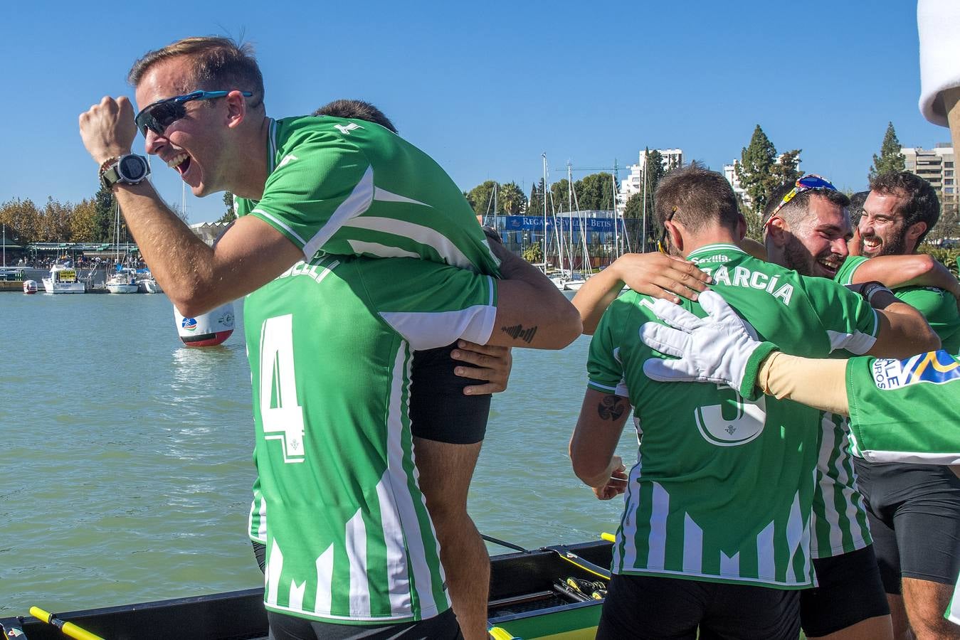 En imágenes, la 55ª edición de la Regata Sevilla-Betis