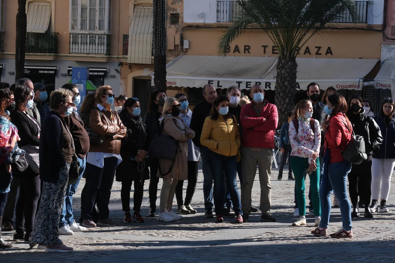 Los comercios de los cascos históricos recobran algo de pulso