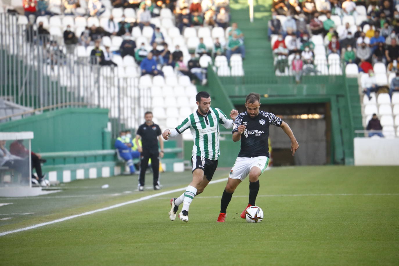 Las mejores imágenes del partido del Córdoba CF frente al Cacereño