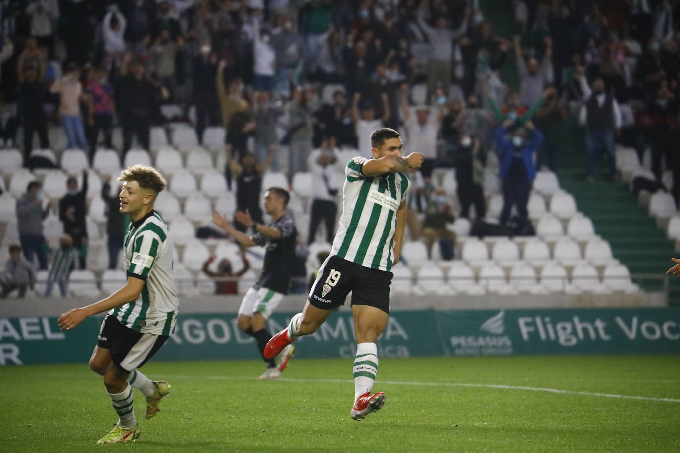 Las mejores imágenes del partido del Córdoba CF frente al Cacereño