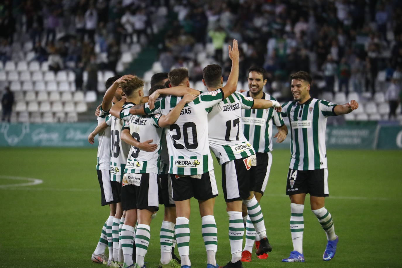 Las mejores imágenes del partido del Córdoba CF frente al Cacereño