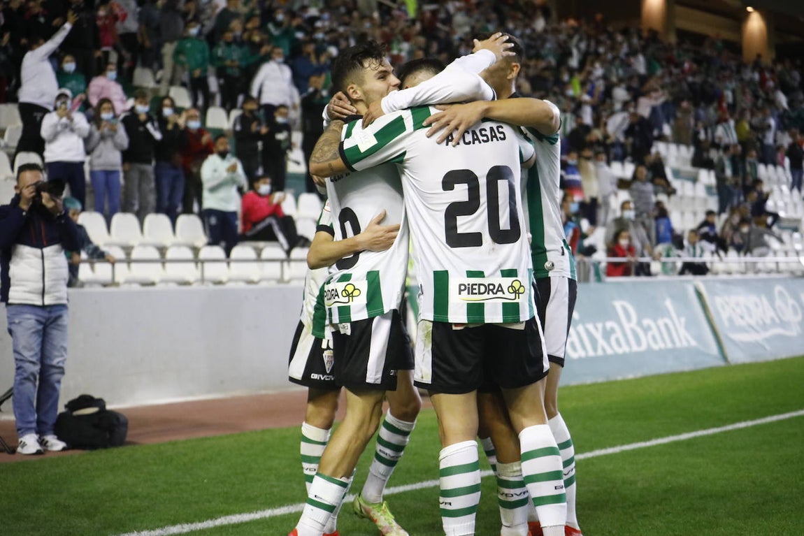 Las mejores imágenes del partido del Córdoba CF frente al Cacereño