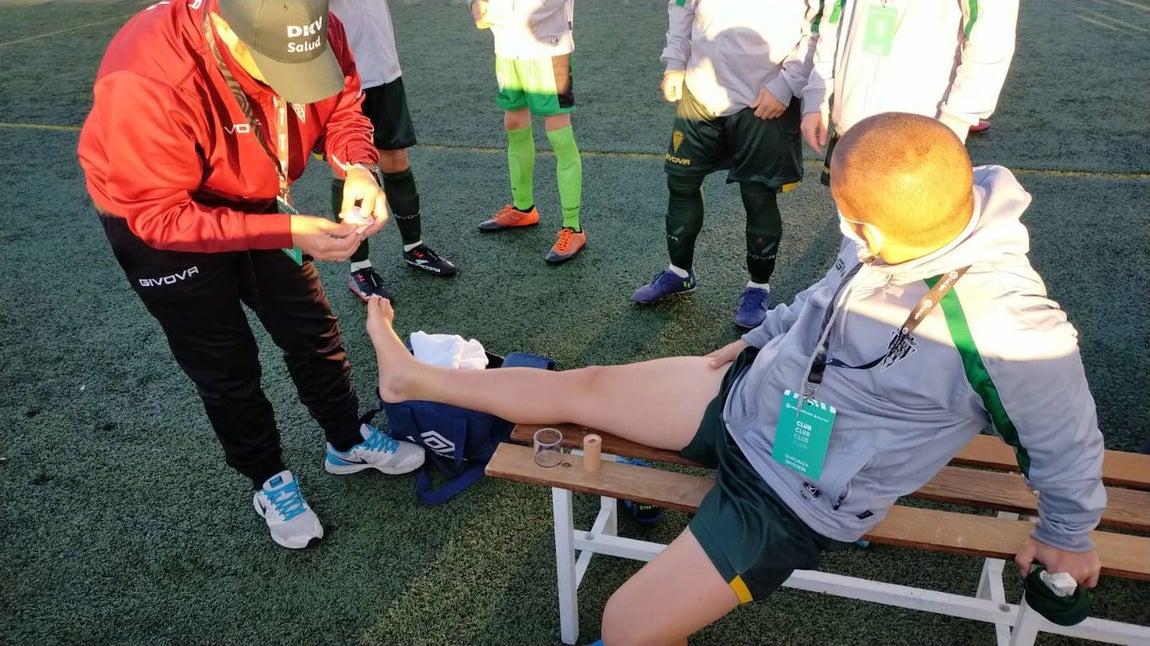 Así ha celebrado el Córdoba CF proclamarse campeón de la Liga Genuine, en imágenes