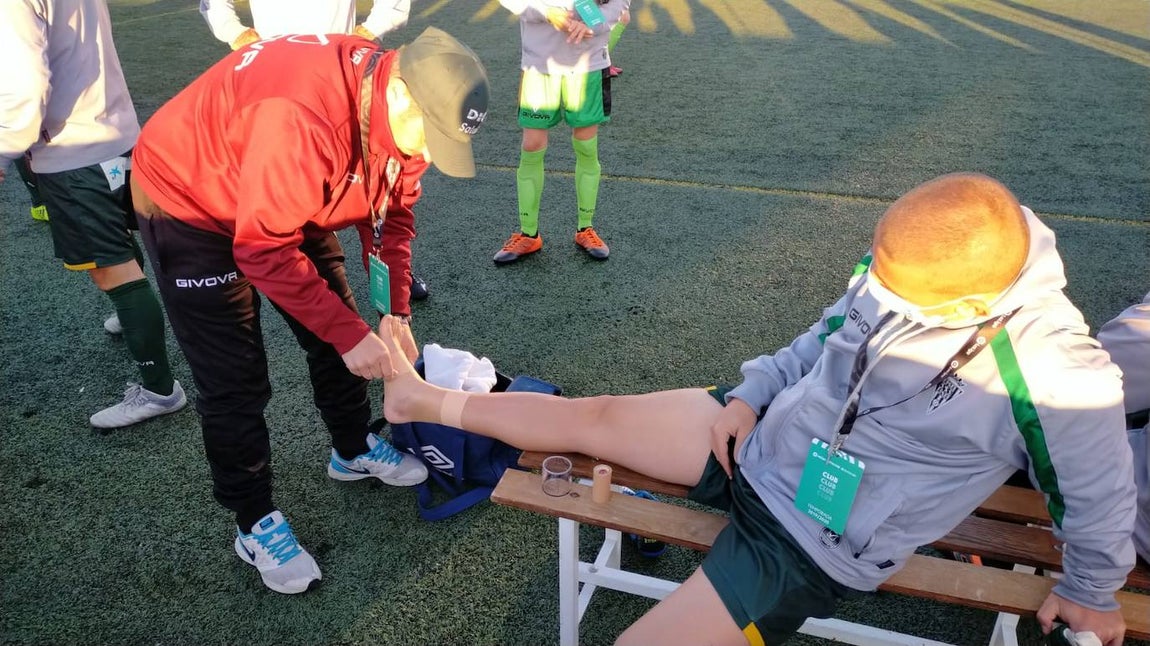 Así ha celebrado el Córdoba CF proclamarse campeón de la Liga Genuine, en imágenes