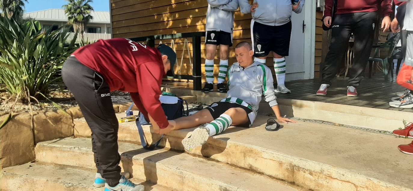 Así ha celebrado el Córdoba CF proclamarse campeón de la Liga Genuine, en imágenes