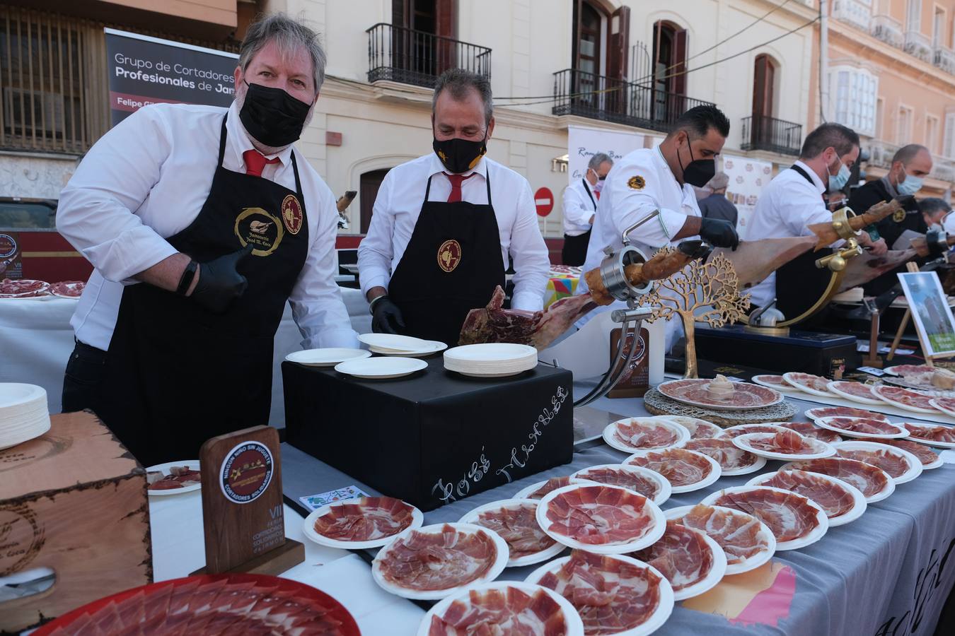 150 cortadores de jamón altruistas para que ningún niño se quede sin juguete en San Fernando