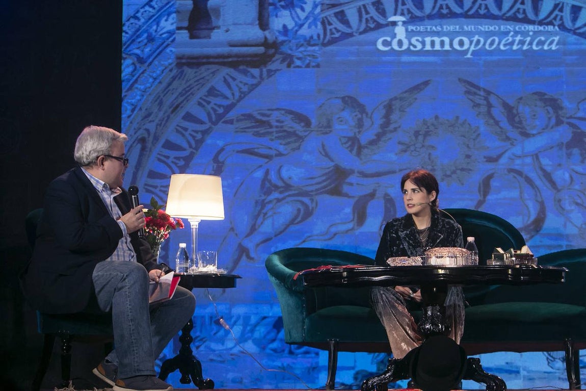 Cosmopoética 2021 | En imágenes, la participación de la chilena Paulina Flores