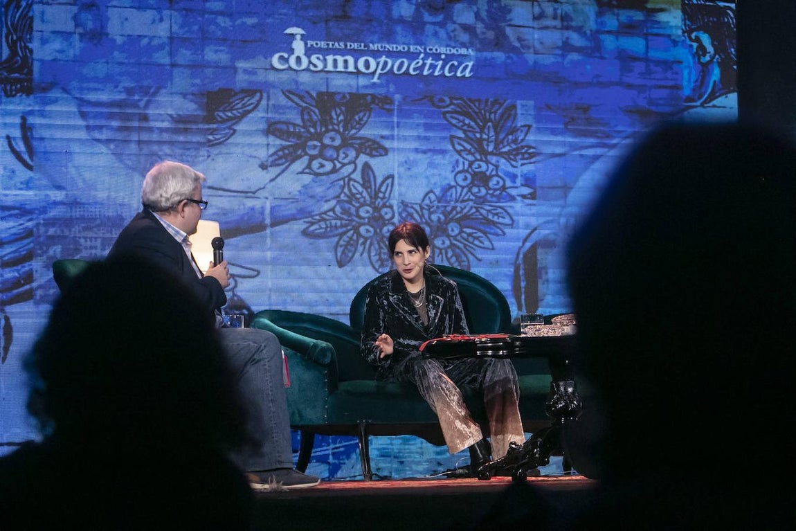 Cosmopoética 2021 | En imágenes, la participación de la chilena Paulina Flores