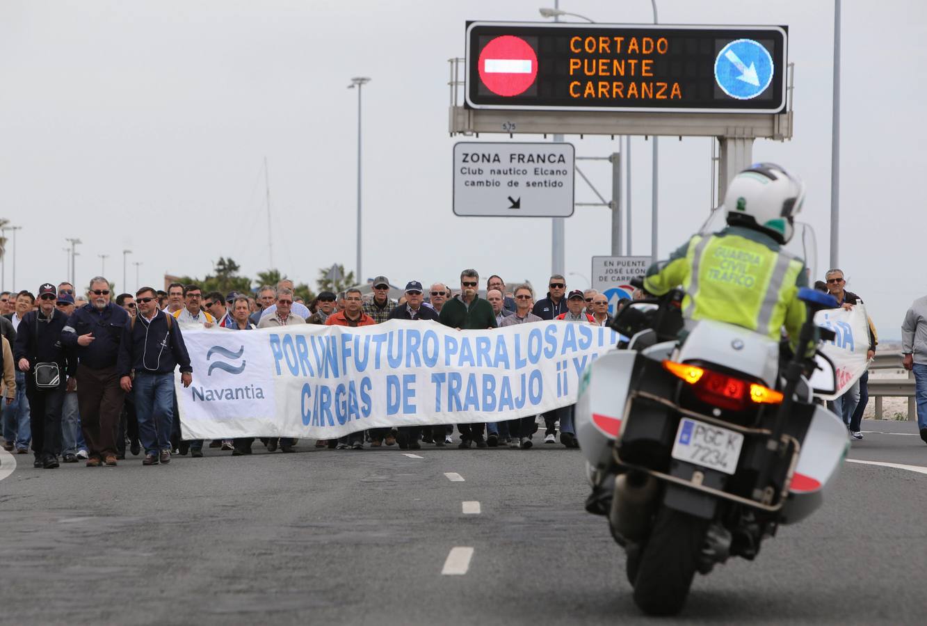 Manifestación de los Astilleros por el puente Carranza reclamando carga de trabajo. 