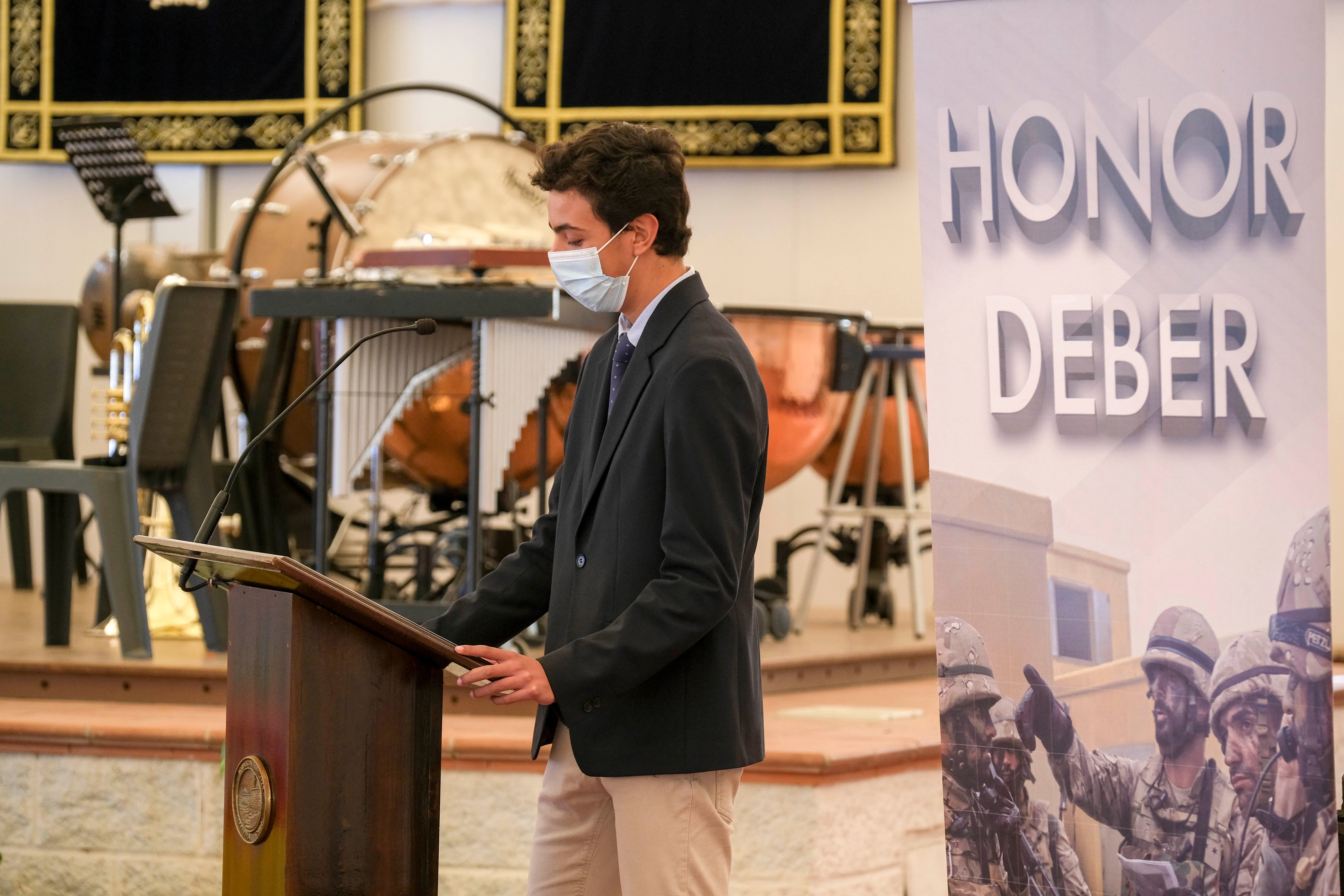 En imágenes: La Subdelegación de Defensa en Cádiz celebra su día