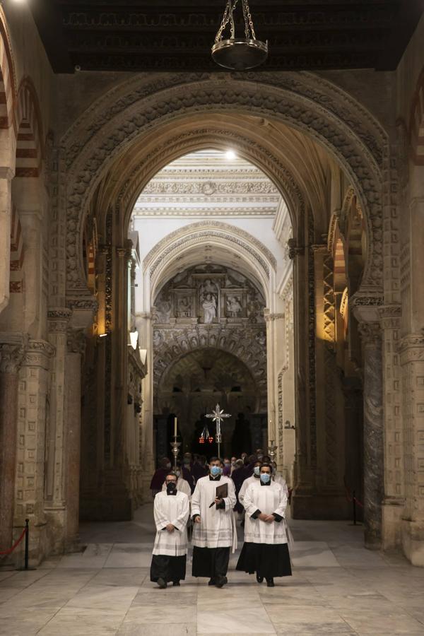 El funeral de Manuel Nieto Cumplido en la Catedral de Córdoba, en imágenes