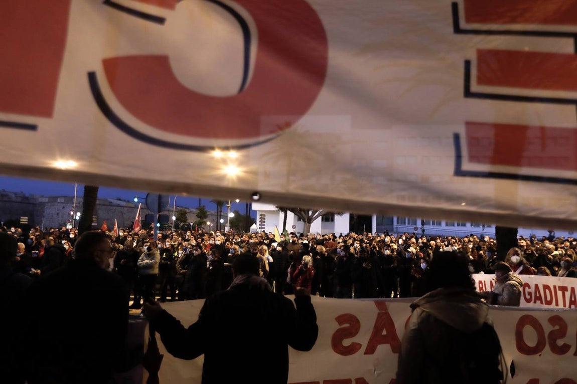 Fotos: Manifestación en apoyo a los trabajadores del Metal