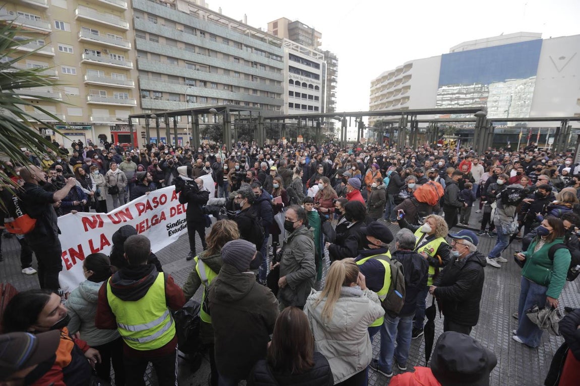 Fotos: Manifestación en apoyo a los trabajadores del Metal