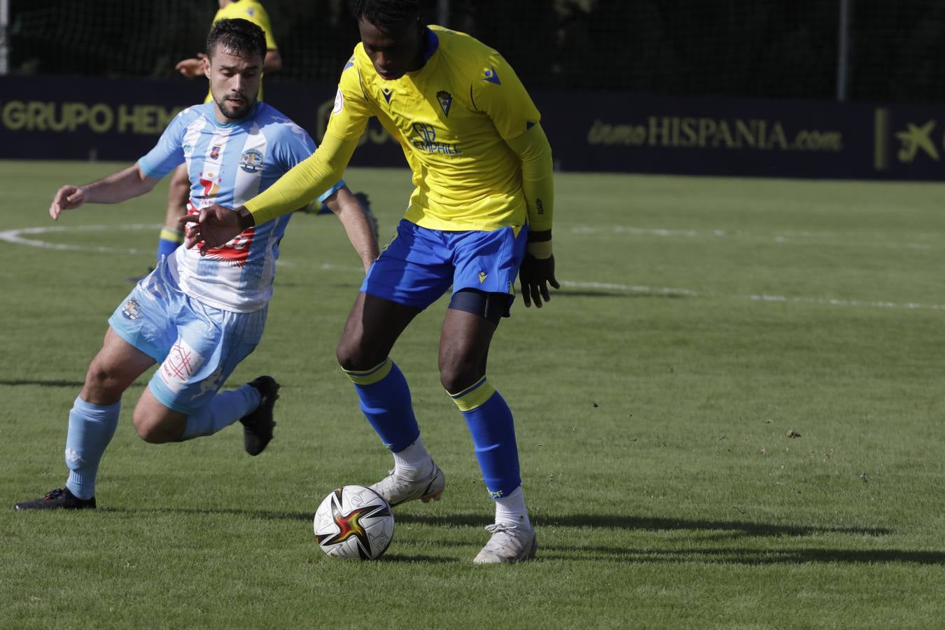 FOTOS: La derrota del Cádiz B ante el Coria, en imágenes