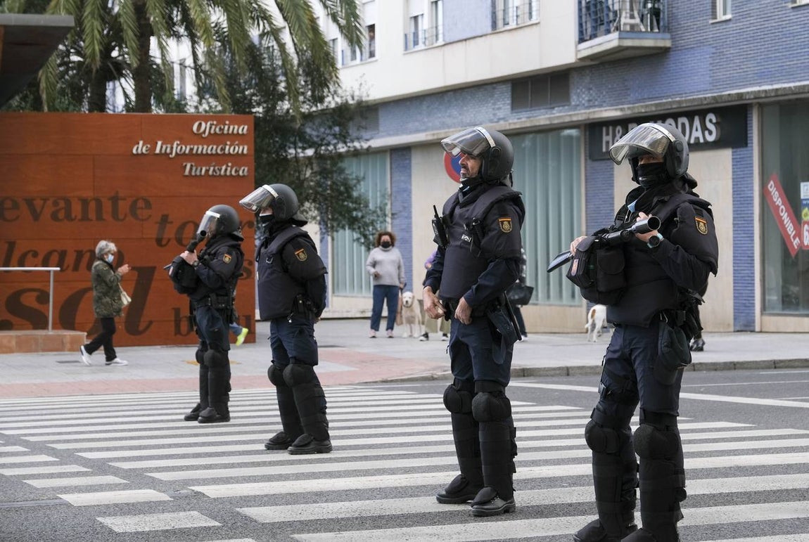 FOTOS: Huelga del Metal el 23-N, un día muy triste para Cádiz y su Bahía