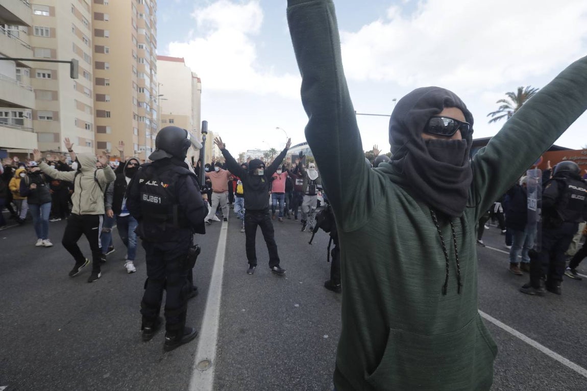 FOTOS: Huelga del Metal el 23-N, un día muy triste para Cádiz y su Bahía