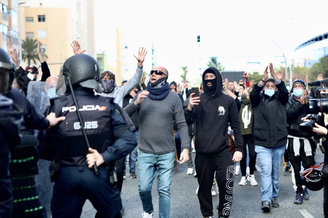 FOTOS: Huelga del Metal el 23-N, un día muy triste para Cádiz y su Bahía