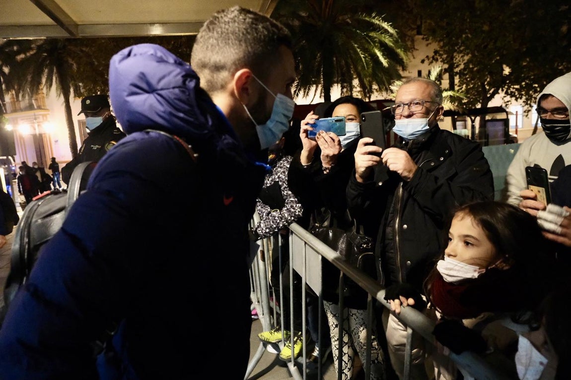 FOTOS: La llegada del Atlético a Cádiz