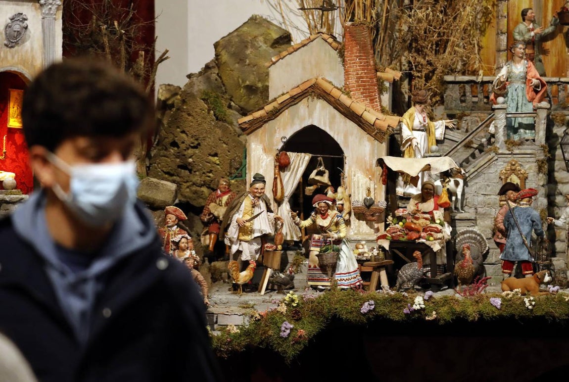 El belén napolitano de la ermita de la Alegría de Córdoba, en imágenes