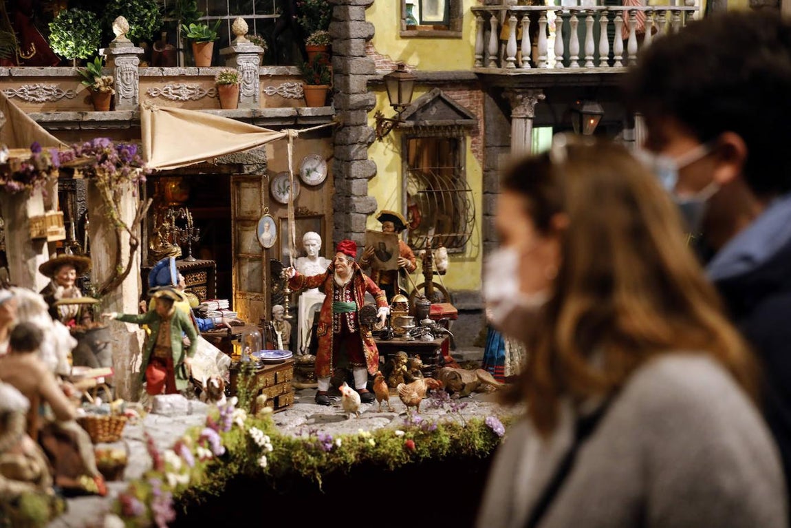 El belén napolitano de la ermita de la Alegría de Córdoba, en imágenes
