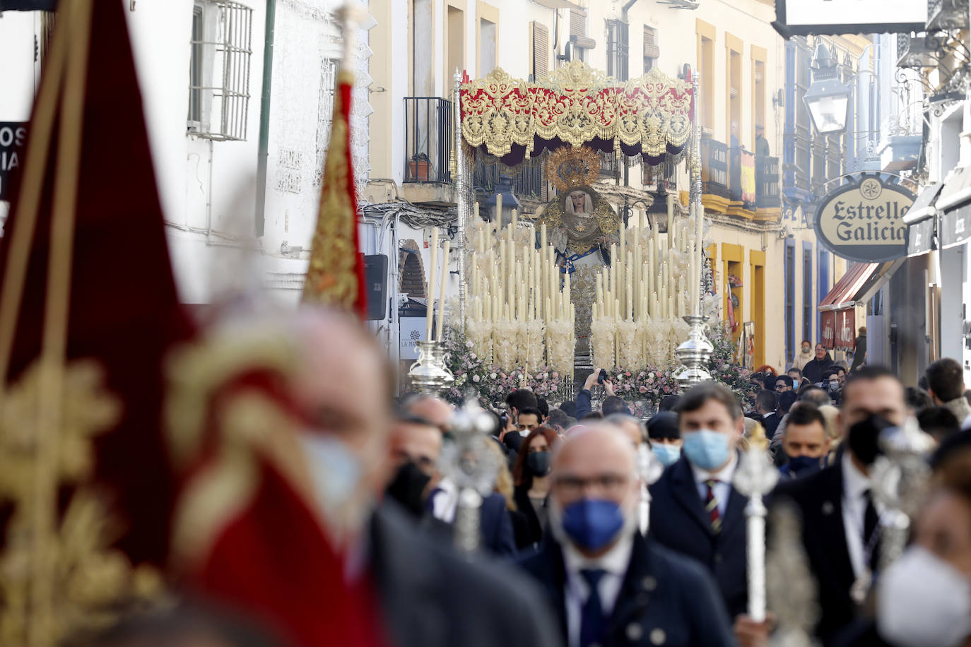 La procesión de acción de gracias de la Virgen de la Salud en Córdoba, en imágenes