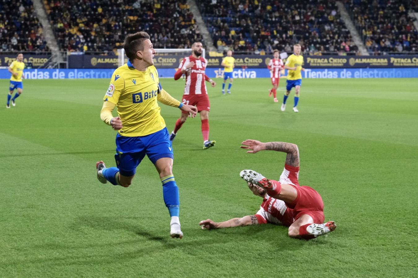 FOTOS: Las imágenes del Cádiz - Atlético