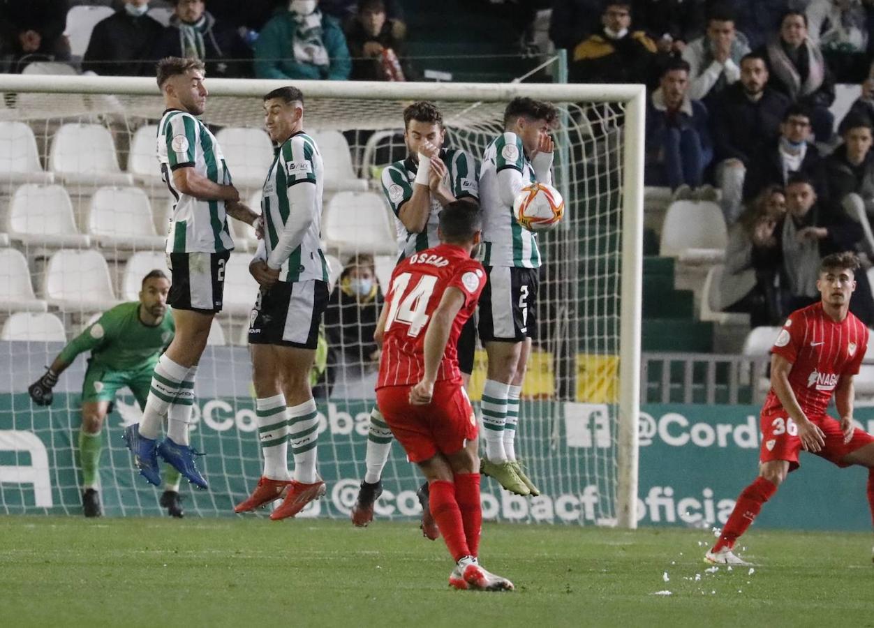 Las mejores imágenes del Córdoba CF - Sevilla FC