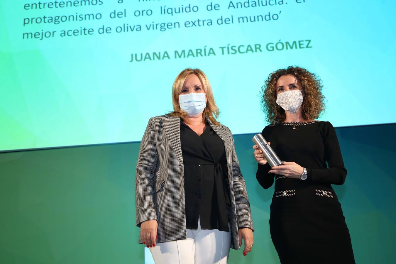 Foto de familia de los premiados por la consejería de Agricultura y Pesca de la Junta de Andalucía. ROCÍO RUZ