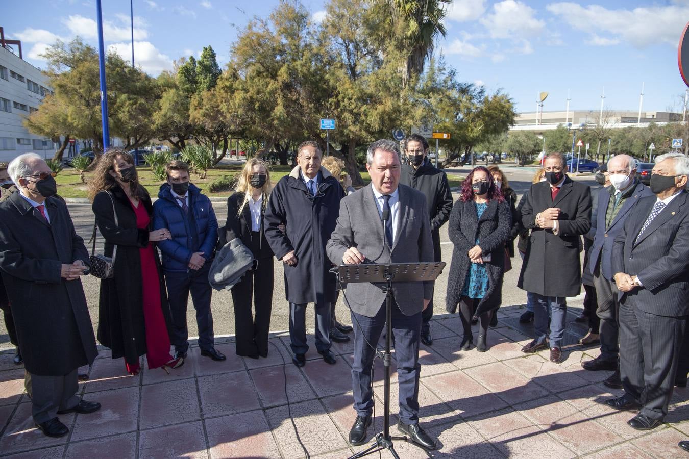 Rotulación de la nueva glorieta José Luis Manzanares Japón. ROCÍO RUZ