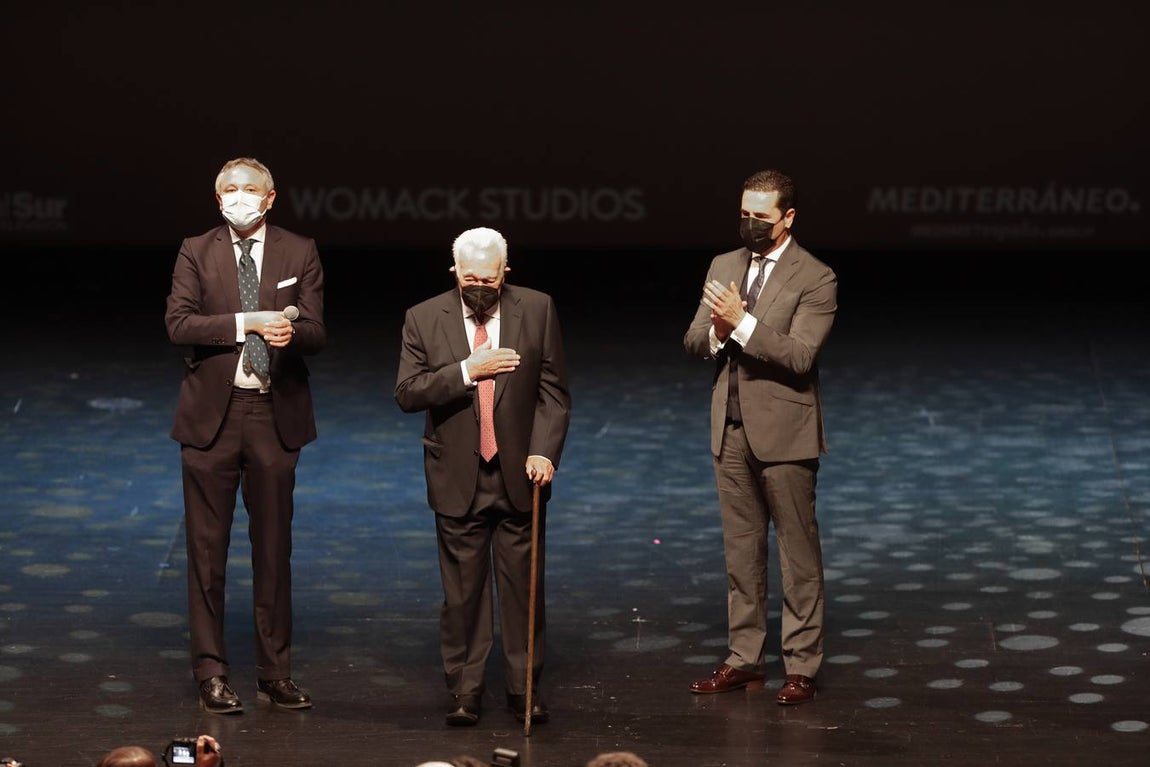 J.M. SERRANO / RAÚL DOBLADO