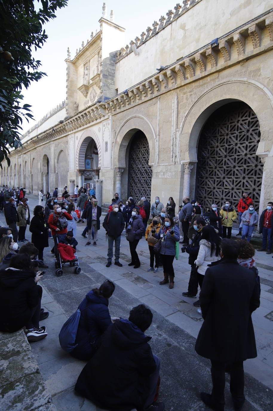 Los turistas durante el puente de la Inmaculada en Córdoba, en imágenes