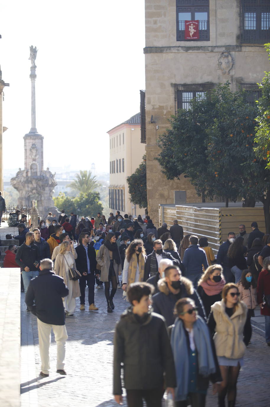 Los turistas durante el puente de la Inmaculada en Córdoba, en imágenes