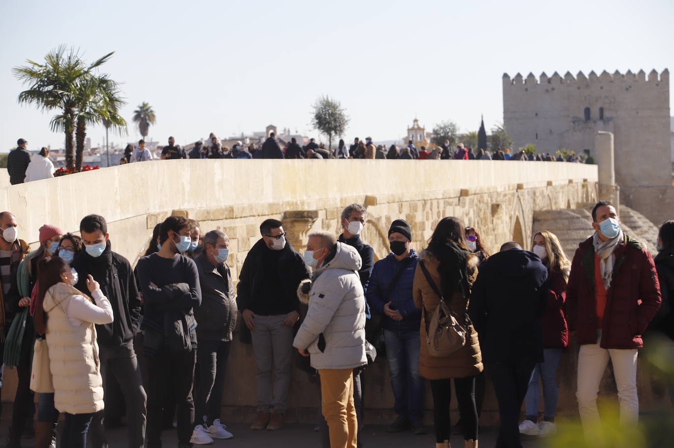 Los turistas durante el puente de la Inmaculada en Córdoba, en imágenes