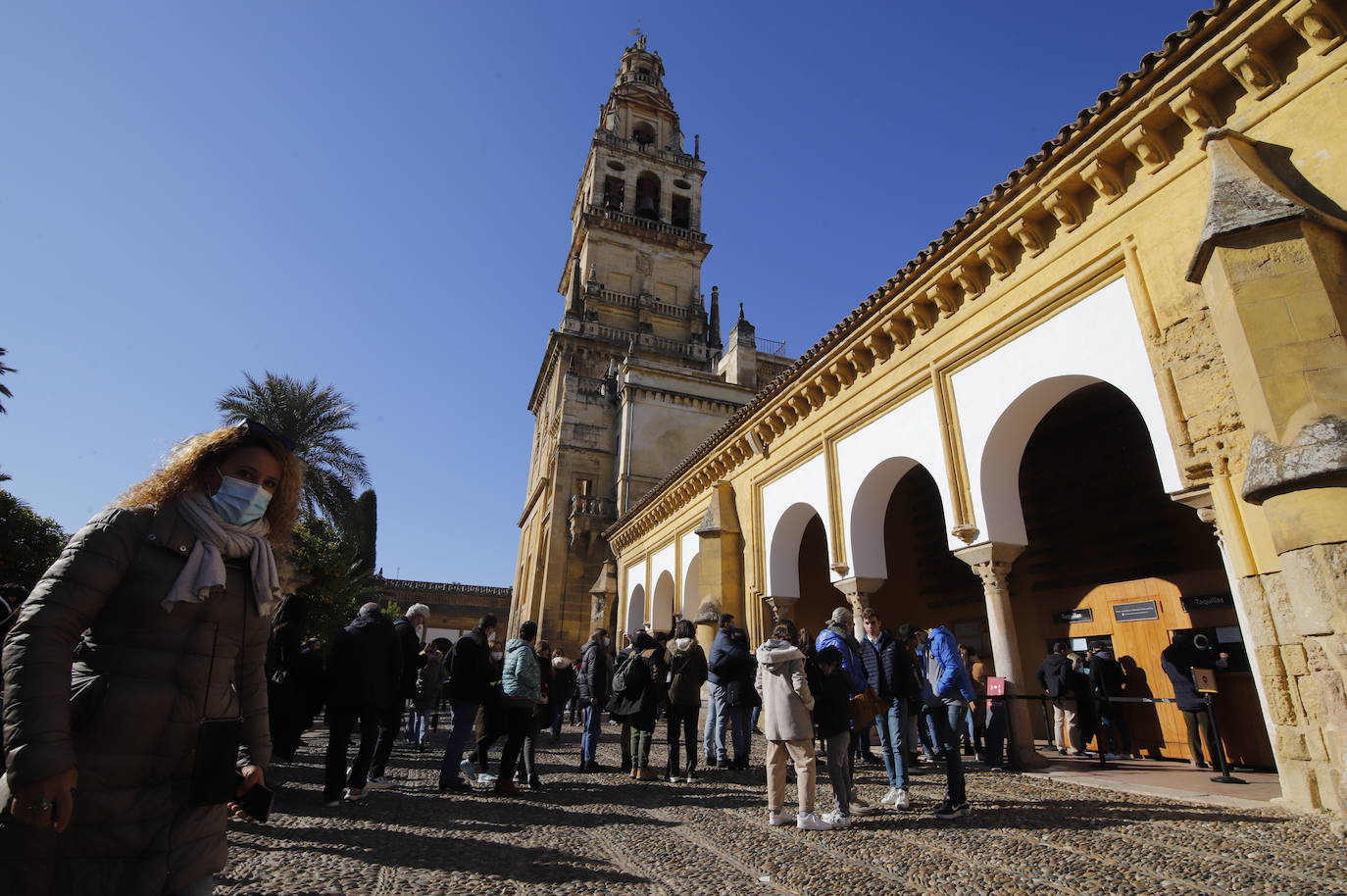 Los turistas durante el puente de la Inmaculada en Córdoba, en imágenes