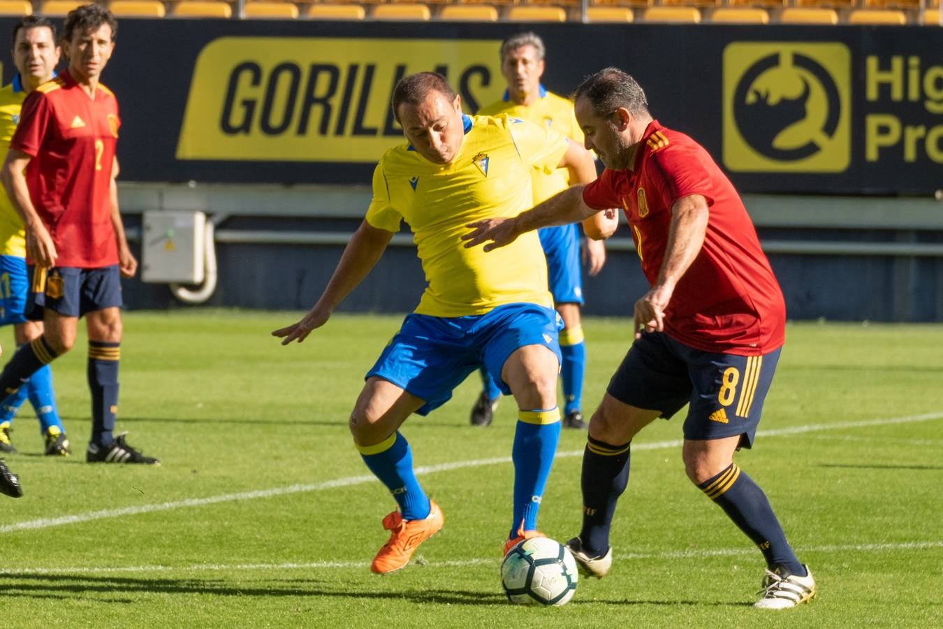 Fotos: El tradicional partido de los Reyes Magos en el estadio del Cádiz CF