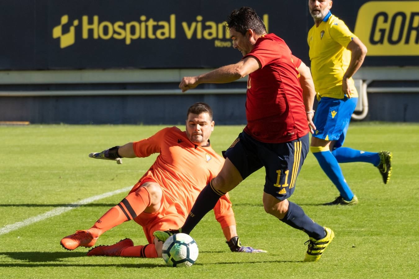 Fotos: El tradicional partido de los Reyes Magos en el estadio del Cádiz CF