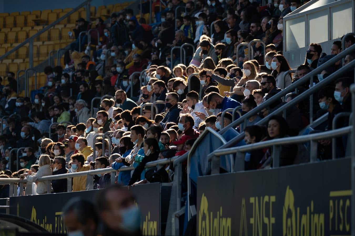 Fotos: El tradicional partido de los Reyes Magos en el estadio del Cádiz CF