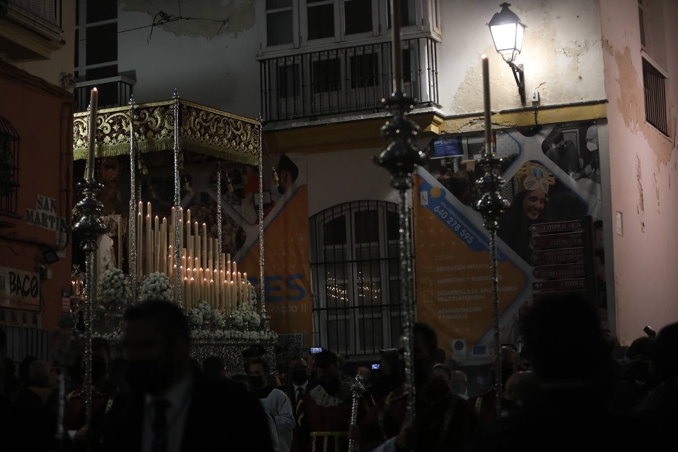 Fotos: procesión extraordinaria de la Virgen de la Salud