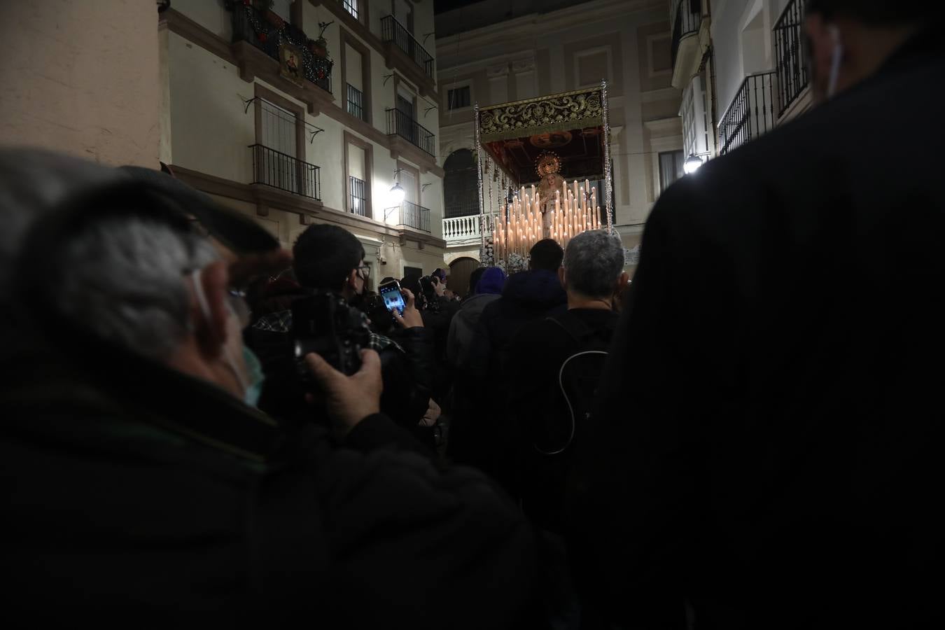 Fotos: procesión extraordinaria de la Virgen de la Salud