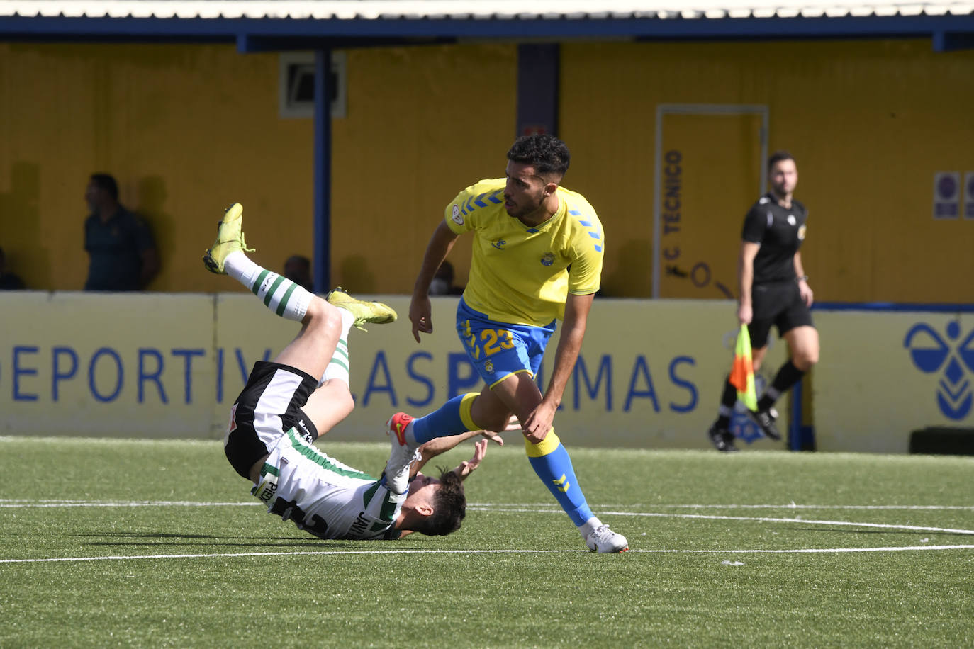 El Las Palmas Atlético - Córdoba CF, en imágenes