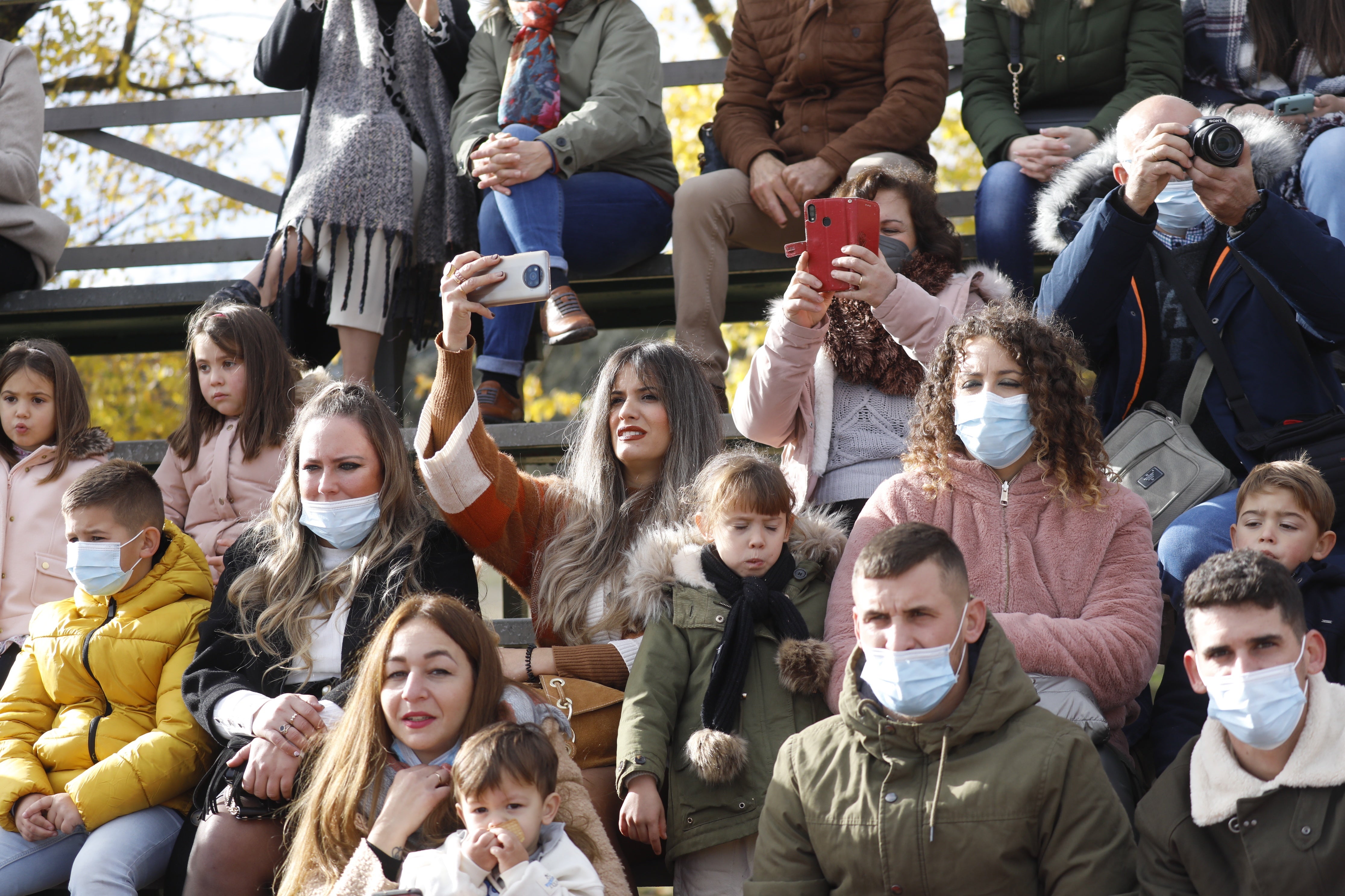 El desfile de la BRI X de Córdoba por el Día de la Inmaculada, en imágenes