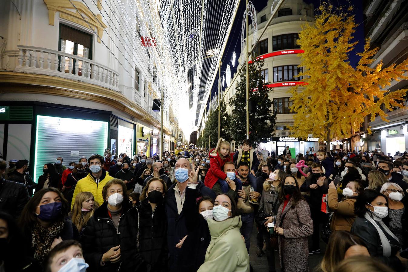 El ambiente prenavideño de Córdoba. en imágenes