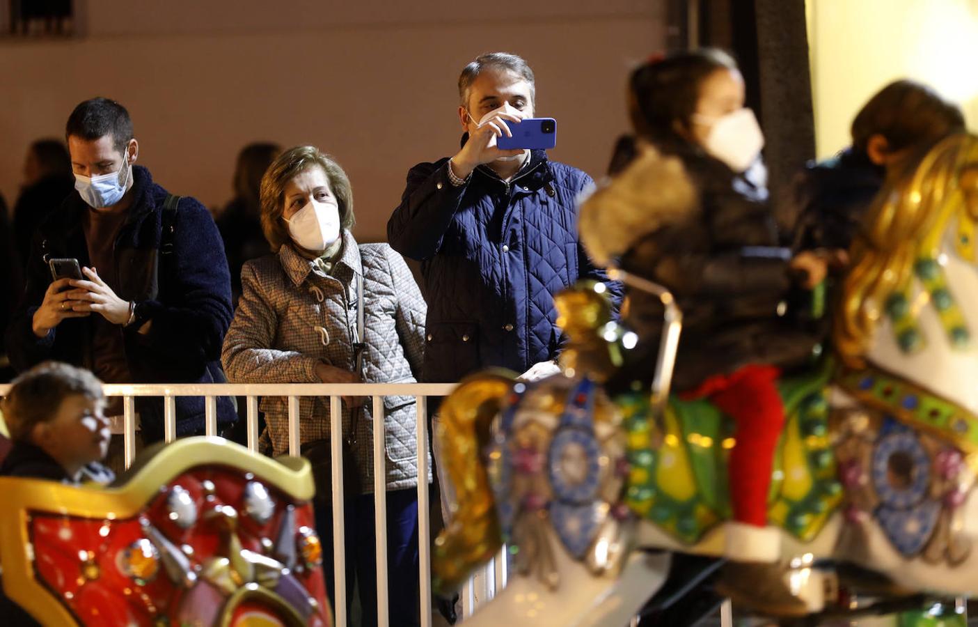 El ambiente prenavideño de Córdoba. en imágenes