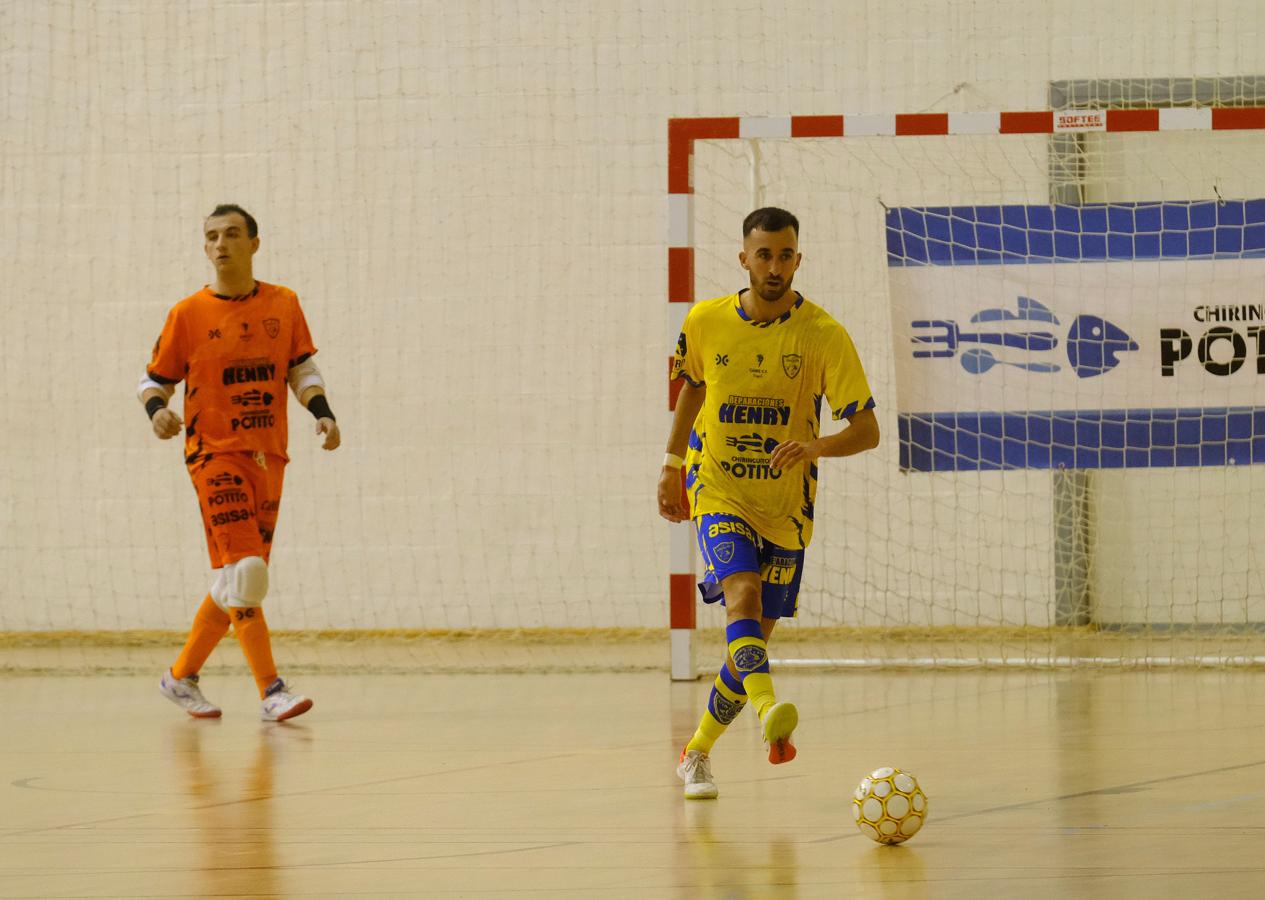 FOTOS: Las imágenes del partido solidario del Cádiz CF Virgili