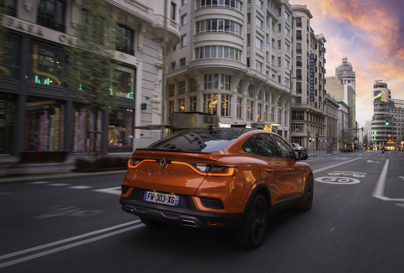 Fotogalería: El Renault Arkana, Mejor Coche del Año ABC 2022, en imágenes