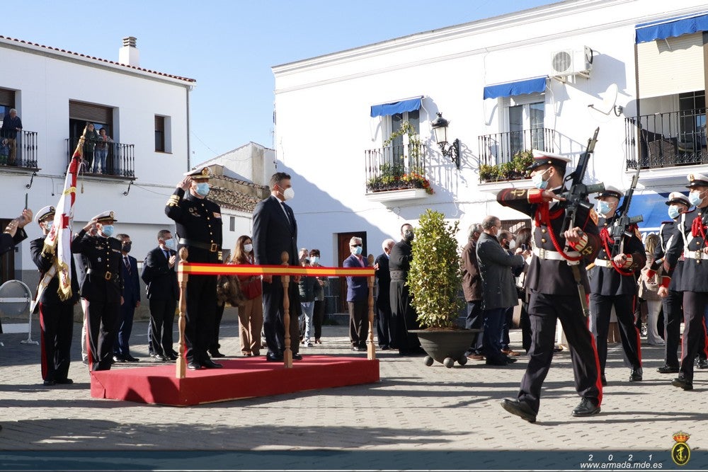 En imágenes: Honores al héroe de la Infantería de Marina Martín Álvarez